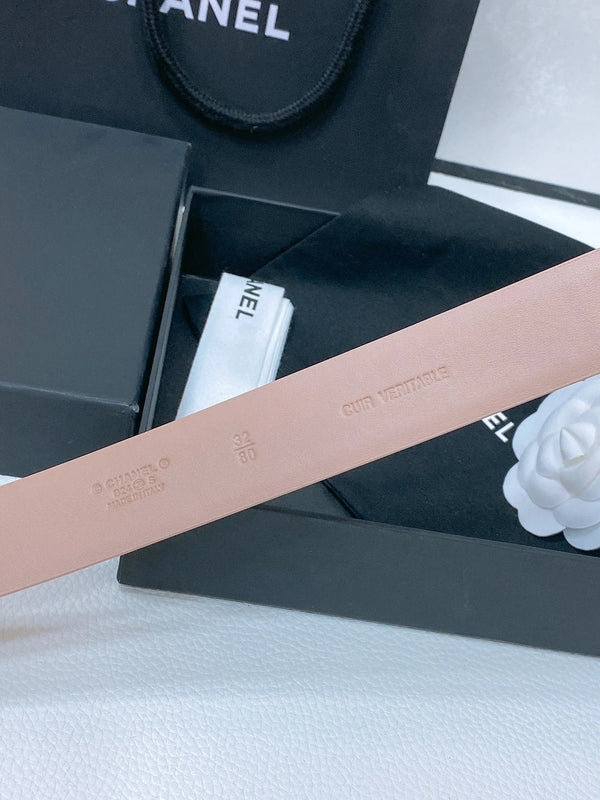 CC BELT 30 MM IN ALMOND BEIGE CALFSKIN PEARL LOGO WITH GOLD HARDWARE