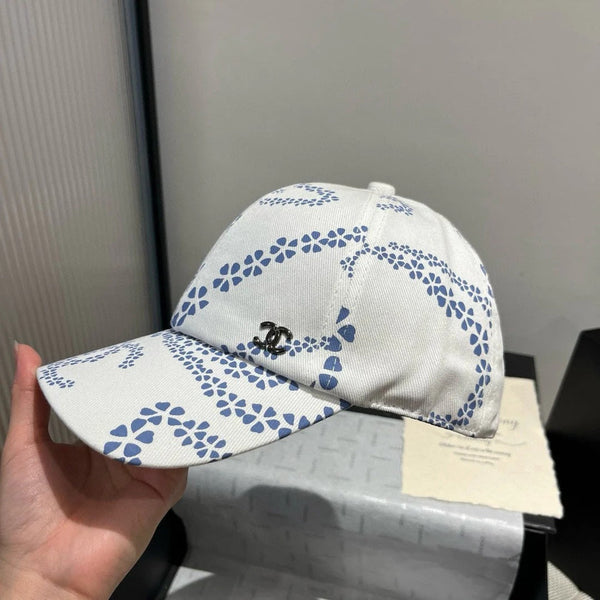BASEBALL HAT WHITE PATTERN 674029