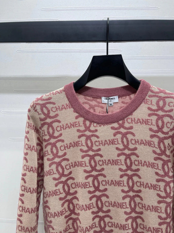 CHANEL PULL 25S MODÈLE 184