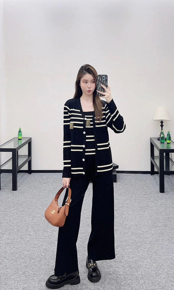 MIUMIU CARDIGAN STYLE 111