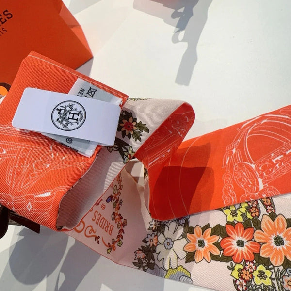 HERMES 25S SILK NECKERCHIEF 86 IN SILK 714378