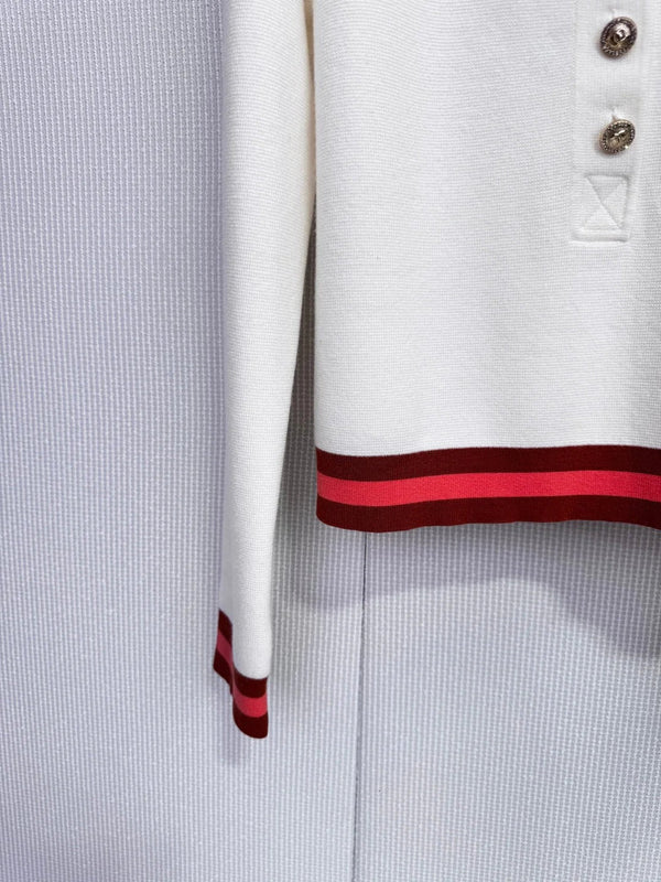 CHANEL POLO EN TRICOT À MANCHES LONGUES 25S 590