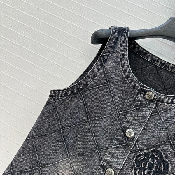 CHANEL DENIM VEST DRESS WITH DIAMOND PATTERN 276108