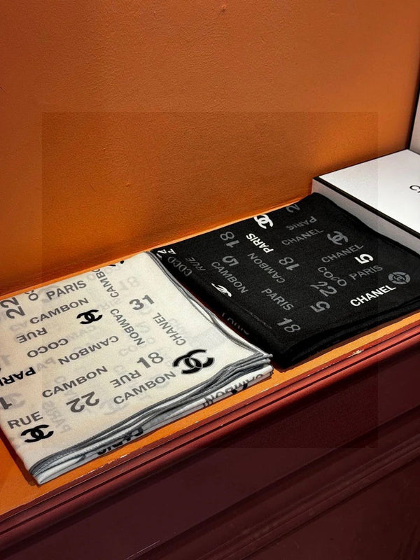 CHANEL 25S SCARF 140 IN CASHMERE SILK 733897