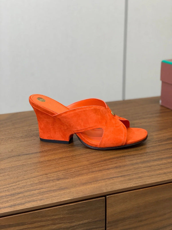 ESCARPINS 85 MM EN DAIM ORANGE