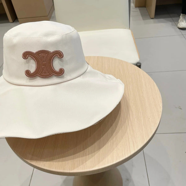 CELINE 25S BUCKET HAT 735013 IN IVORY