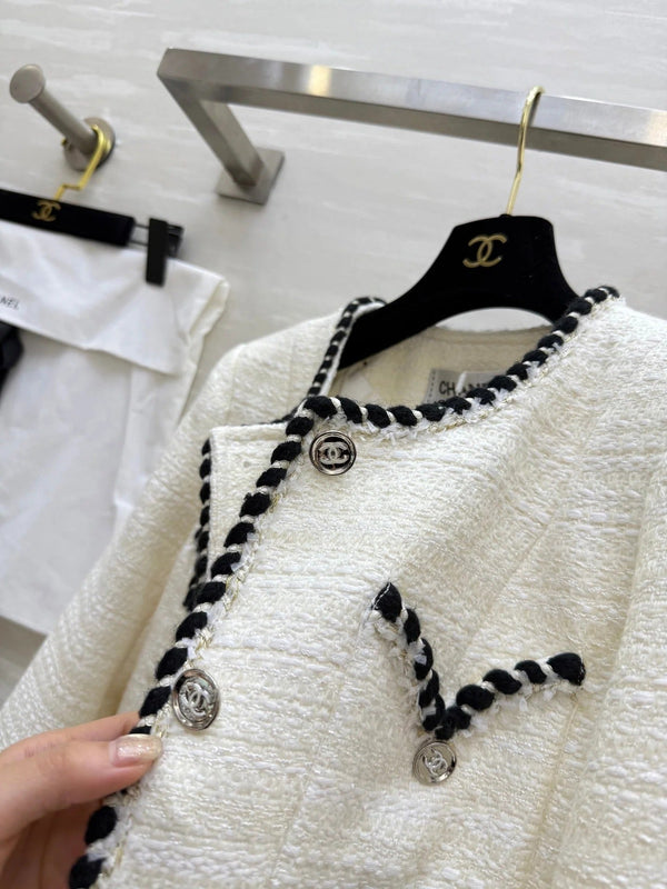 CHANEL 25S VESTE STYLE 242