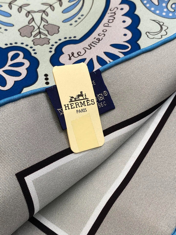 HERMES 25S SCARF 90 IN SILK 703671