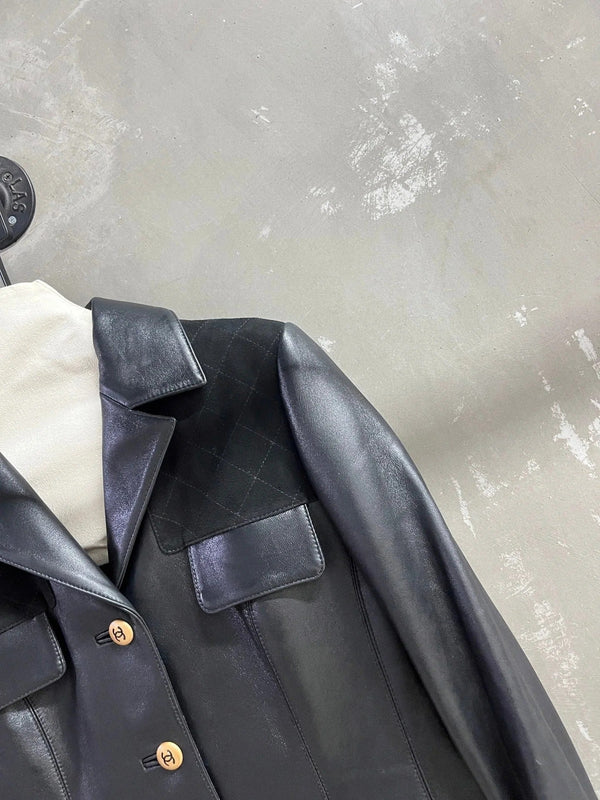 BLOUSON EN PEAU D'AGNEAU CHANEL 25S STYLE 226