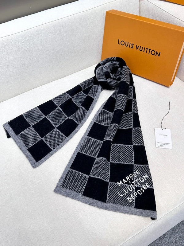 LV SCARF 180 CM IN CASHMERE 682079