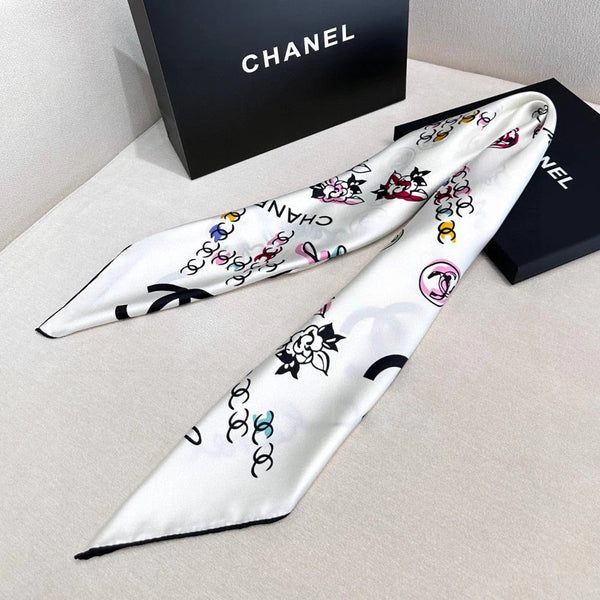 CHANEL 25S SCARF 90 IN SILK 735830