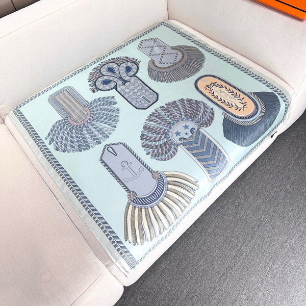 HERMES 25S SCARF 90 IN SILK 703630