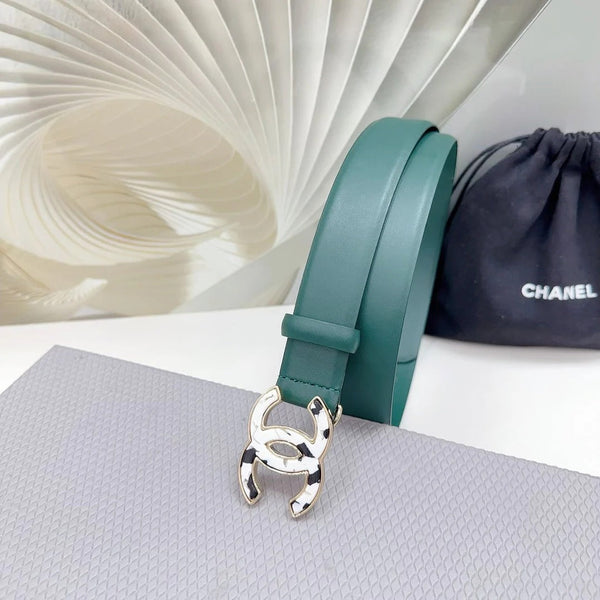 CC 30MM BELT IN COOL GREEN SHINNY CALFSKIN WHITE LOGO