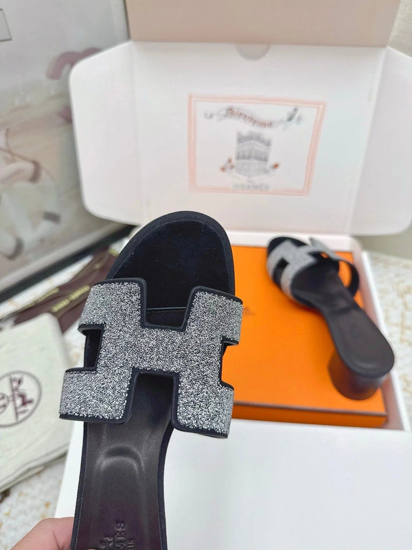 HM Sandales Oran 26ss 50 strass noirs cuir de vachette 625267