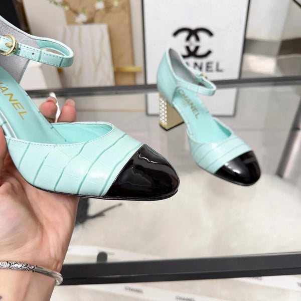 Sandales CC 26s 80 Cuir de vachette verni Turquoise clair 183561