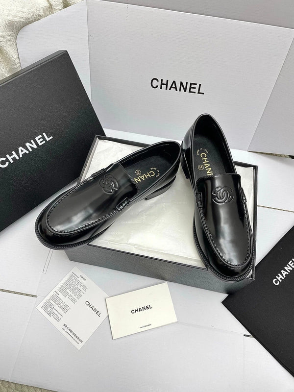 Mocassins CC 26s Double C Cuir de veau noir 645307