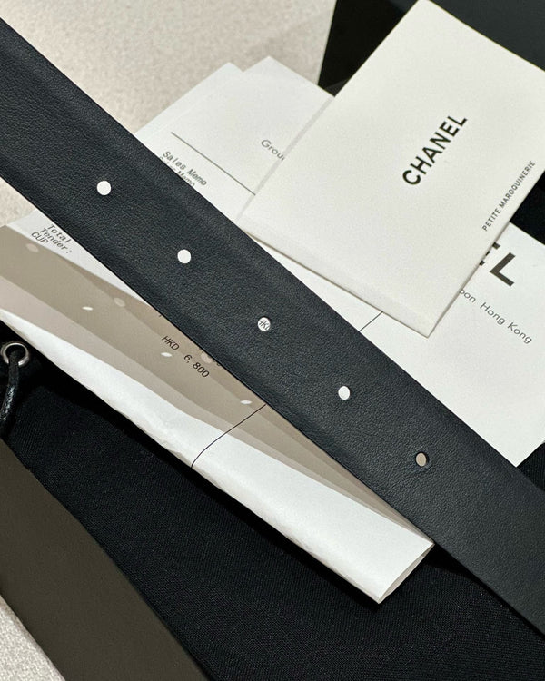 DOUBLE C BELT 30MM IN BLACK CALFSKIN WITH GOLD HARDWARE AND CARO STITCHING