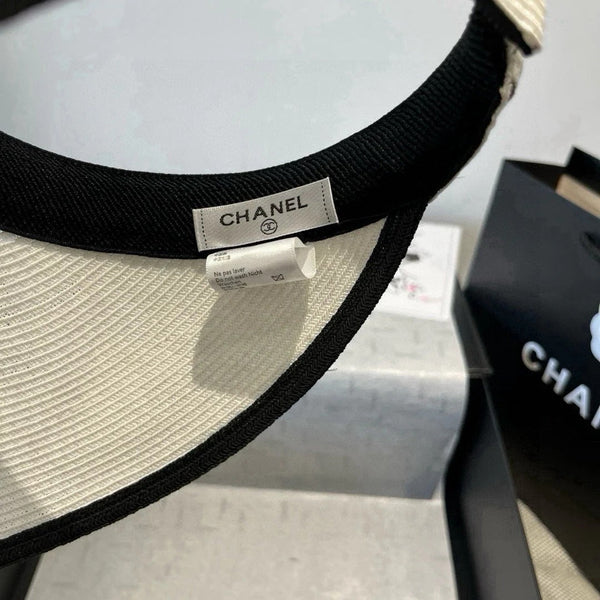 CC CAPPELLO DA SOLE MODEM BIANCO CON FIORE 673933