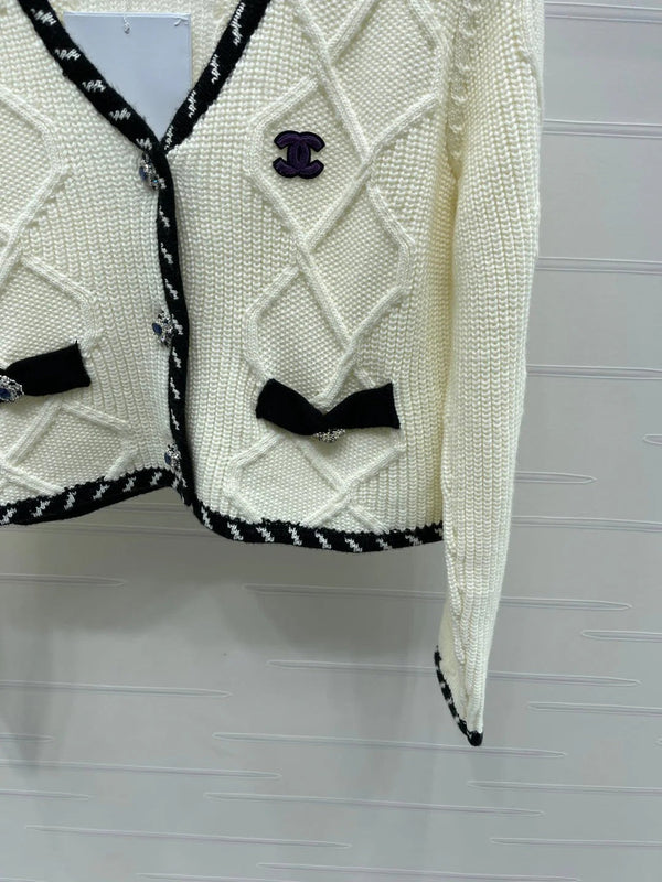 CHANEL 25S CARDIGAN MODÈLE 198