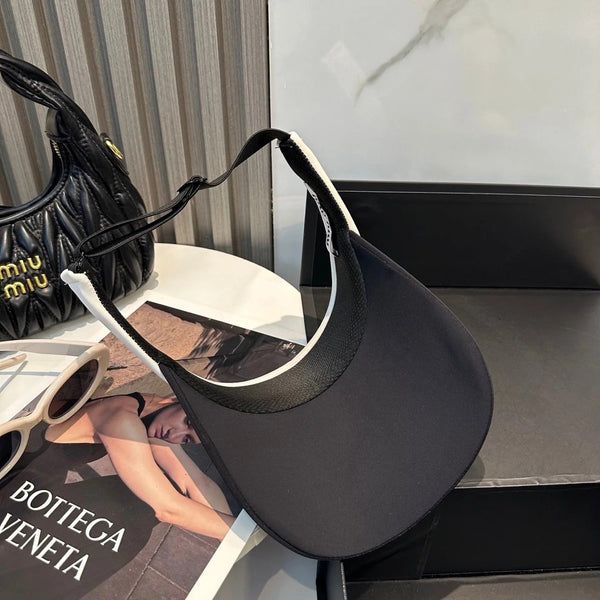 CAPPELLINO CON VISIERA MM SPORT IN TESSUTO NERO E BIANCO