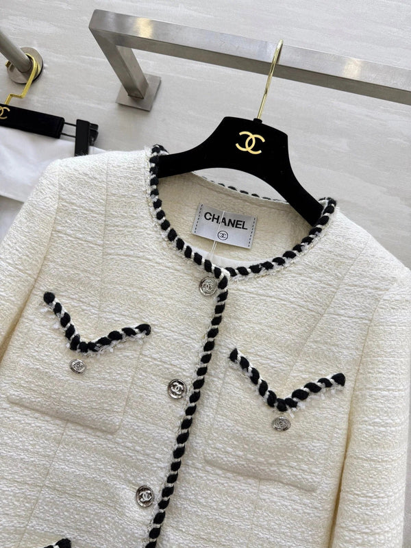 CHANEL 25S VESTE STYLE 242