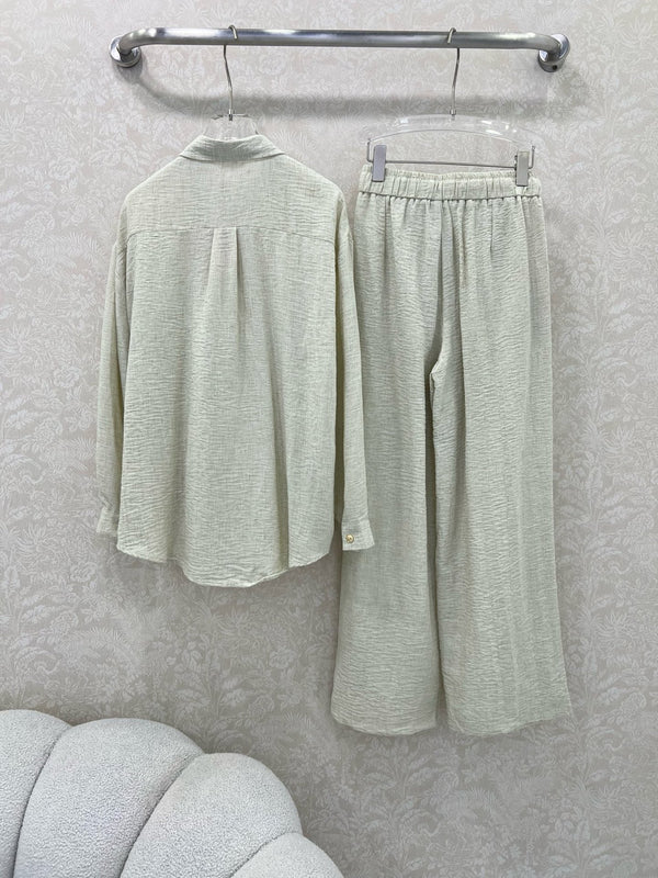 ENSEMBLE CHEMISE ET PANTALON LARGE CHANEL STYLE 33