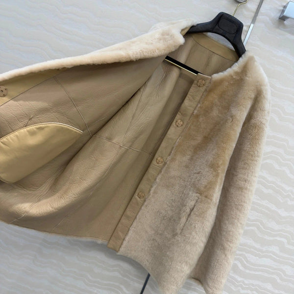 MANTEAU EN PEAU DE MOUTON MAX MARA 25S 005