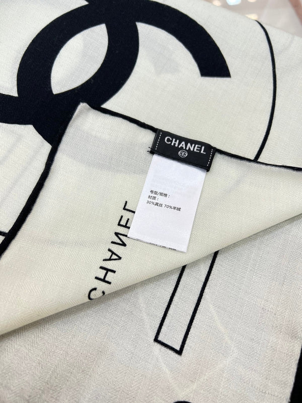 CHANEL 25S SCARF 135 IN CASHMERE SILK 708380