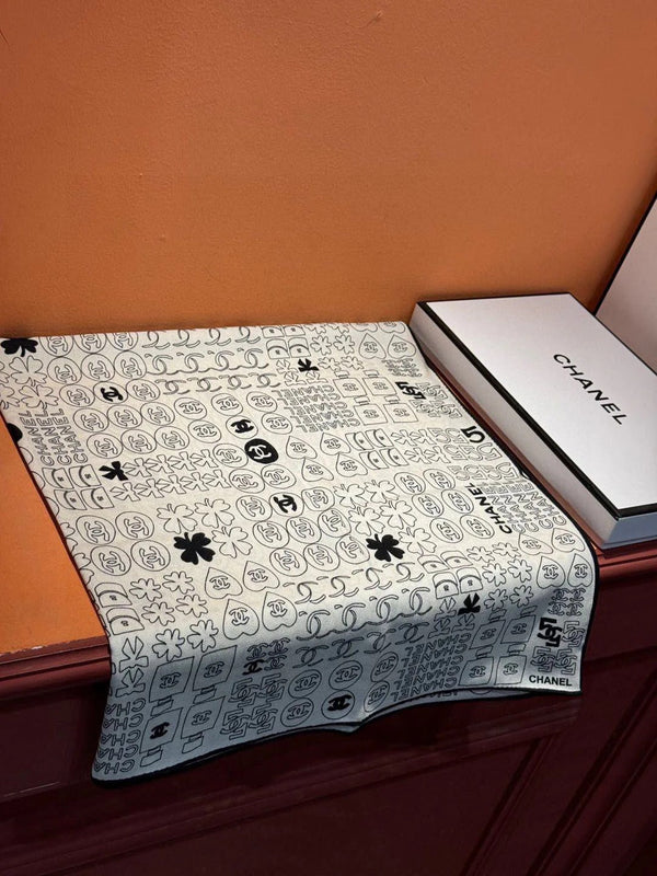 CHANEL 25S SCARF 110 IN CASHMERE SILK 738478