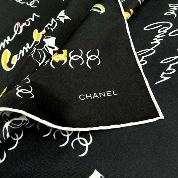 CHANEL 25S SCARF 90 IN SILK 735829