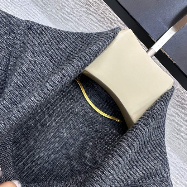 YSL PULL COL MONTANT 25S STYLE 40