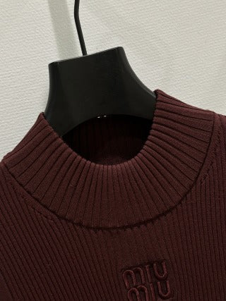 Miu Miu 2025 Round Neck Sleeveless Vest Brown Viscose