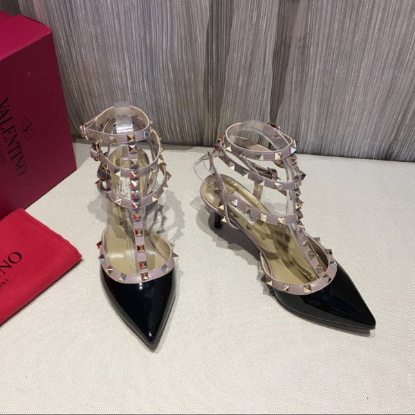 Valentino Rockstud Caged Pumps 65mm Nero mix Nude Pelle Verniciata 239637