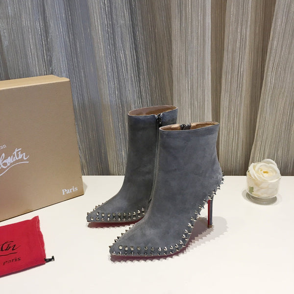 CL Willetta Ankle Boots 100mm Suede with Spikes Gray