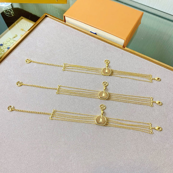 LV MINI ROUND CAKE BAG TAG PRESBYOPIA MULTI-CHAIN BRACELET