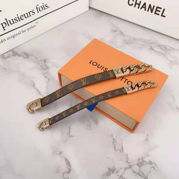 BRACCIALE LV IN PELLE MARRONE E NERA
