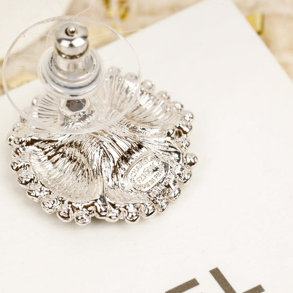 DOUBLE C SMALL CAMELLIA GOLD EARRINGS