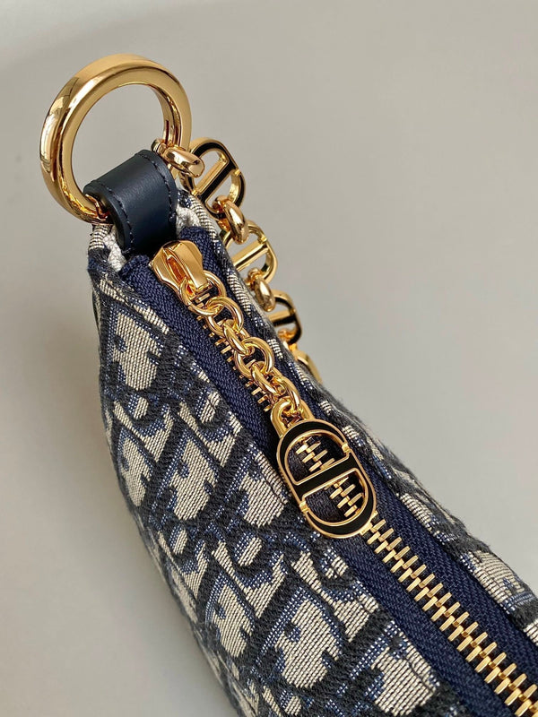 CD LOUNGE 26CM RICAMO OBLIQUO BLU