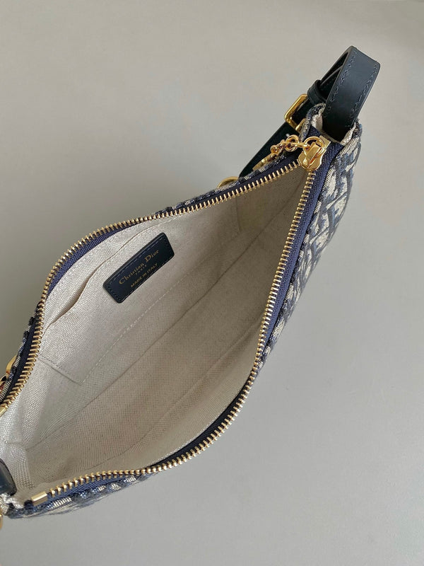 CD LOUNGE 26CM RICAMO OBLIQUO BLU