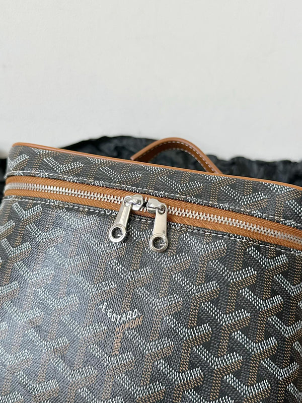 GOYA MAKEUP BOX BAG 20CM BLACK AND TAN CANVAS