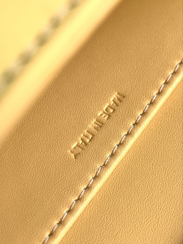 TEEN TRIOMPHE 11CM PELLE DI VITELLO GIALLA