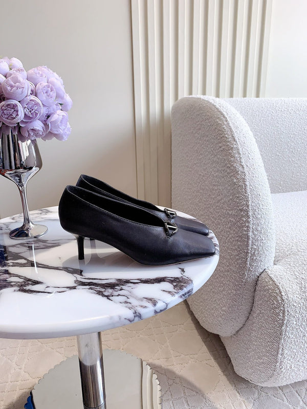 Vlogo Spool Square Toe Nero