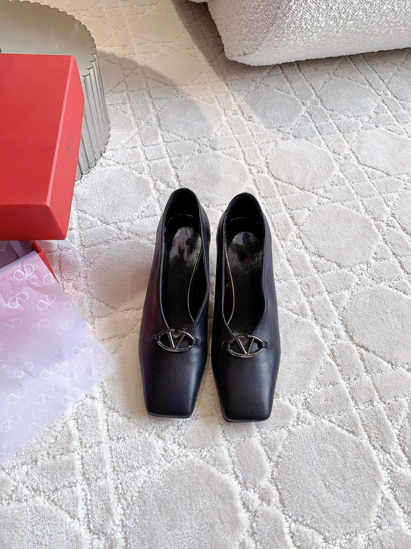 Vlogo Spool Square Toe Nero