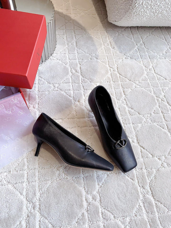 Vlogo Spool Square Toe Nero