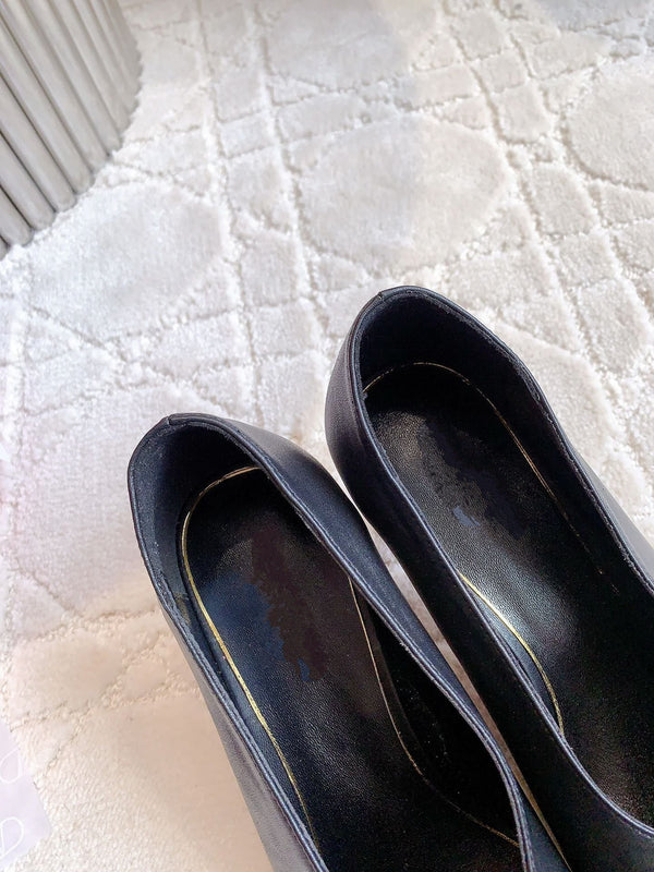 Vlogo Spool Square Toe Nero