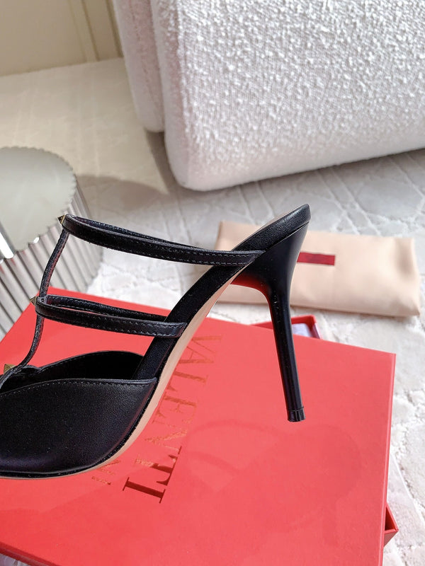 Rockstud Wispy Calfskin Mule 90mm Nero Opaco