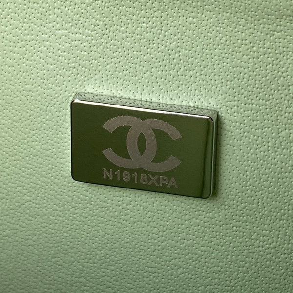 Medium Classic Flap Bag 23cm Light Green Lambskin Silver Hardware