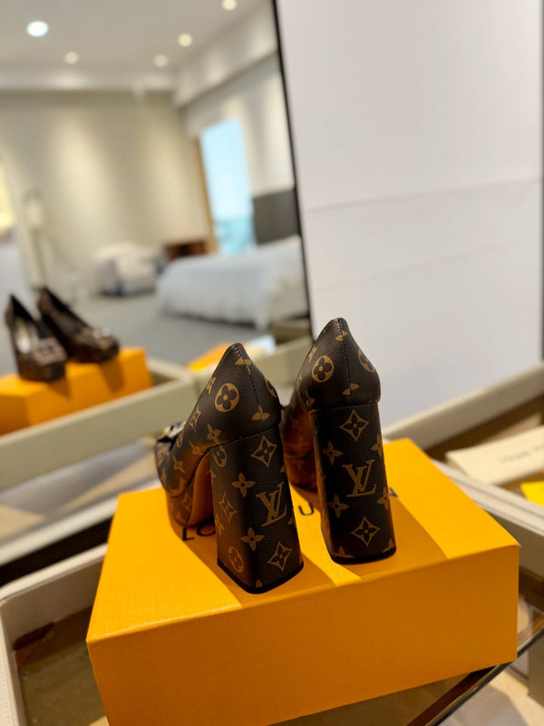 LV Shake Pump 120mm Dark Brown Monogram Cowhide
