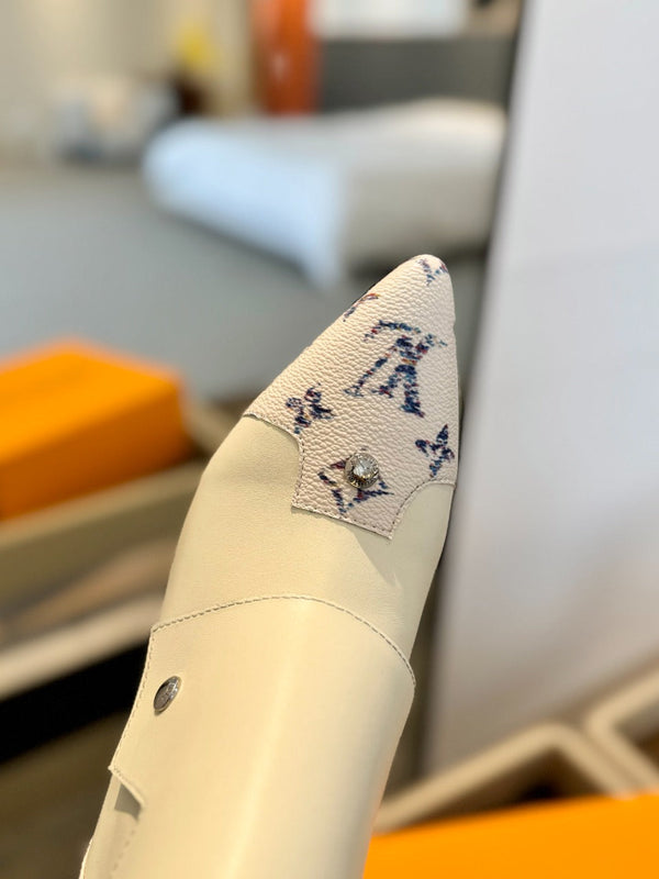 Stivaletto LV Trinity 75mm in pelle di vitello monogrammata bianca