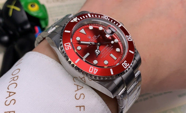 SUBMARINER DATE 40 RED DIAL